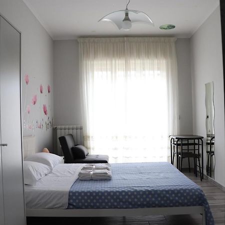 נאפולי B&B Francesco Fly מראה חיצוני תמונה