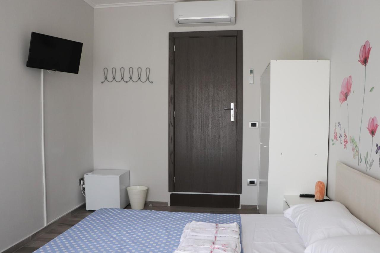 נאפולי B&B Francesco Fly מראה חיצוני תמונה