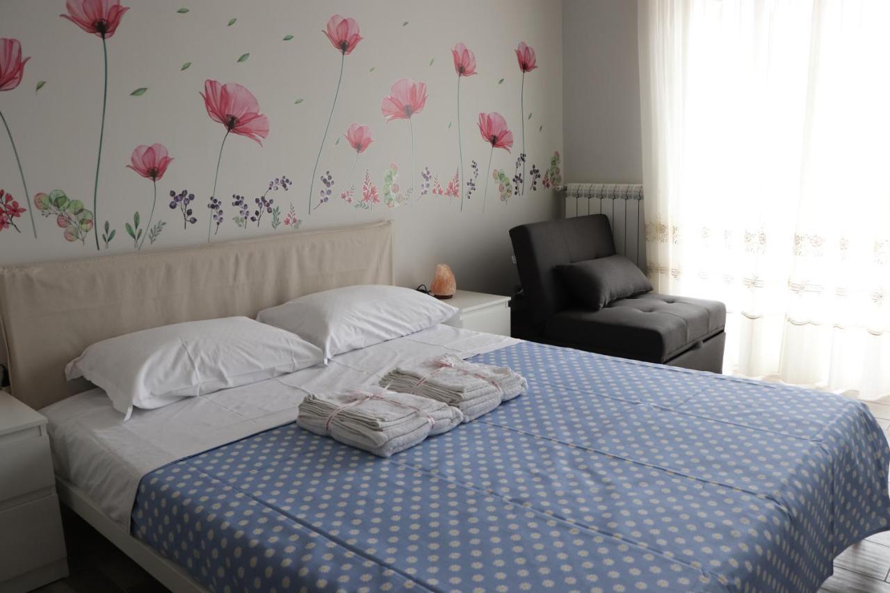 נאפולי B&B Francesco Fly מראה חיצוני תמונה
