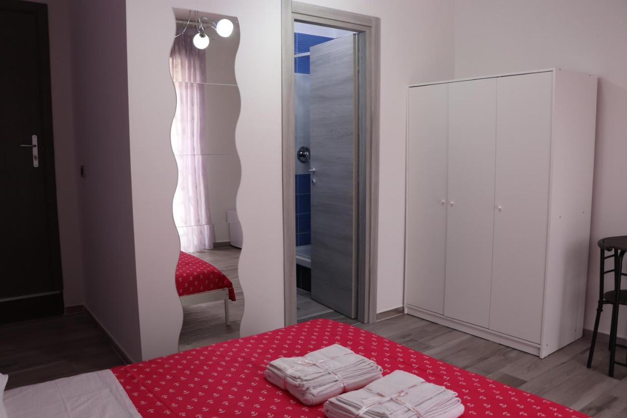 נאפולי B&B Francesco Fly מראה חיצוני תמונה