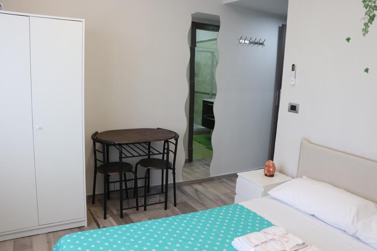 נאפולי B&B Francesco Fly מראה חיצוני תמונה